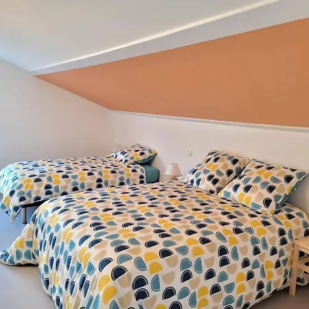 De L'atelier 15 Personnes * Grazac (Auvergne)