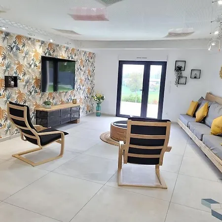 De L'atelier 15 Personnes * Grazac